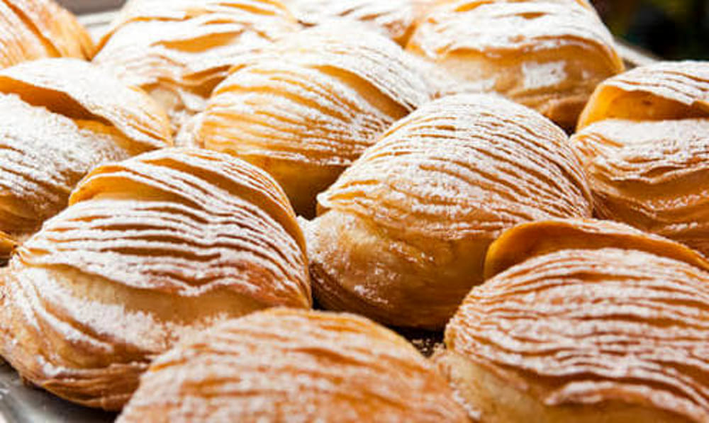 La Historia de la Sfogliatella Napolitana: del Convento a la Pastelería
